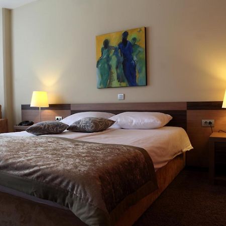 Hotel Kras Postojna Εξωτερικό φωτογραφία
