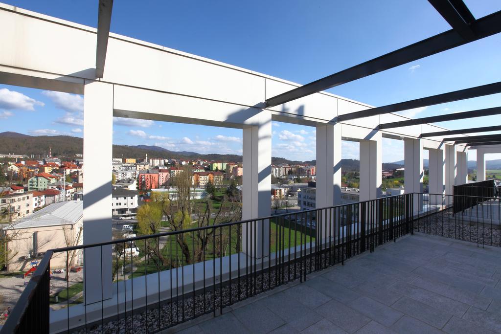 Hotel Kras Postojna Εξωτερικό φωτογραφία