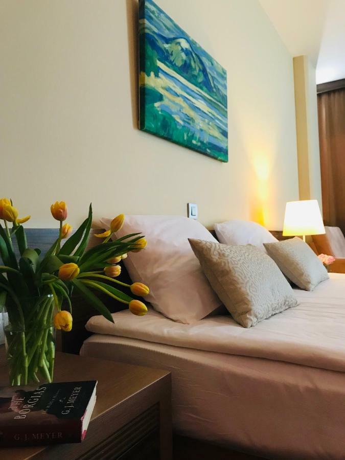Hotel Kras Postojna Εξωτερικό φωτογραφία