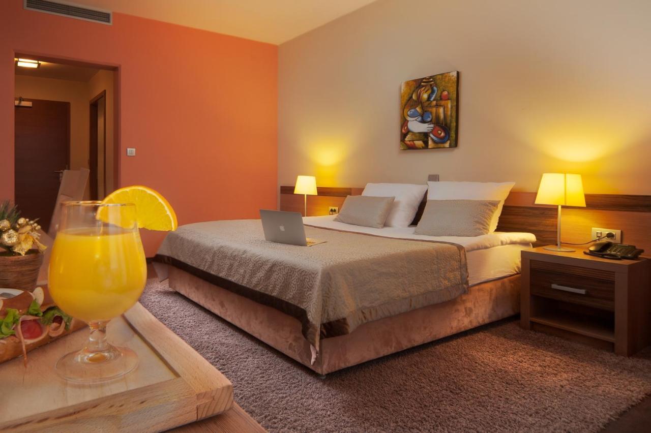 Hotel Kras Postojna Εξωτερικό φωτογραφία